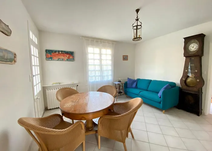 Сasa de vacaciones Le Brisou 400 M De La Quartier Boisvinet *