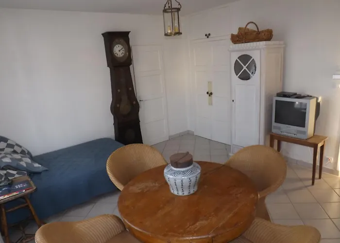 Le Brisou 400 M De La Quartier Boisvinet Saint Gilles Croix de vie